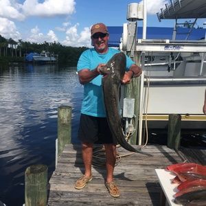 Meet your Posher, Tom